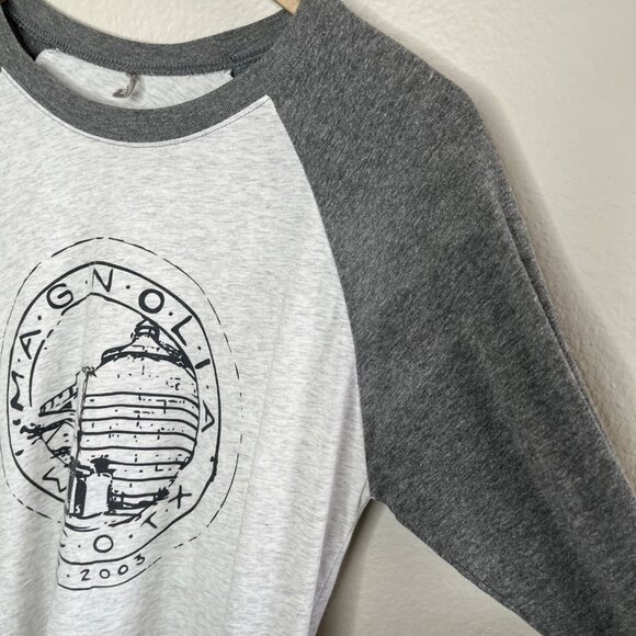 Magnolia Market Waco TX Baseball Raglan Tee Gray & White Size L - Picture 7 of 9